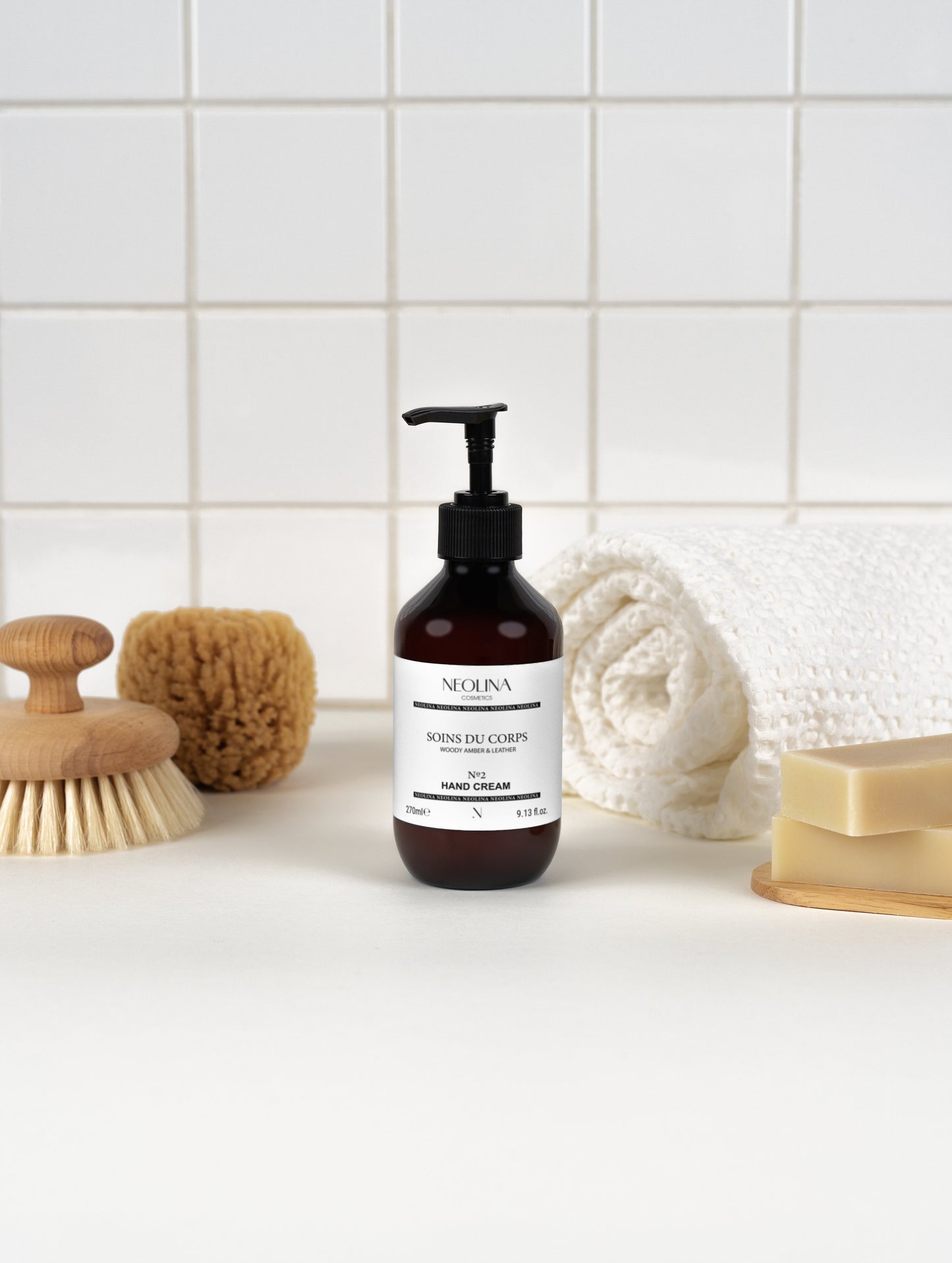Crema de Manos Silk Skin, Ámbar Amaderado y Cuero