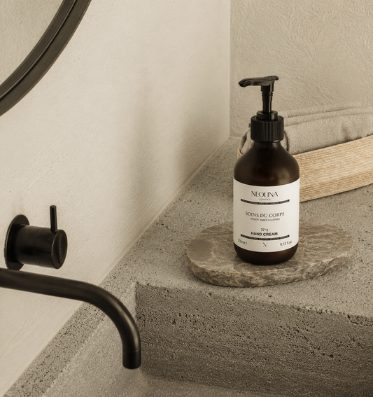 Silk Skin Hand Cream, Woody Amber & Leather